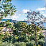 Nice Absea piscine , cosy ,vue Nizza