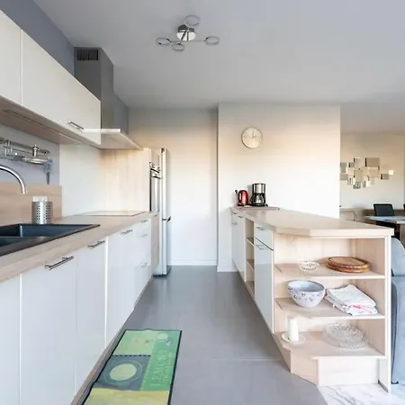 Absea Belles Terres 公寓 *