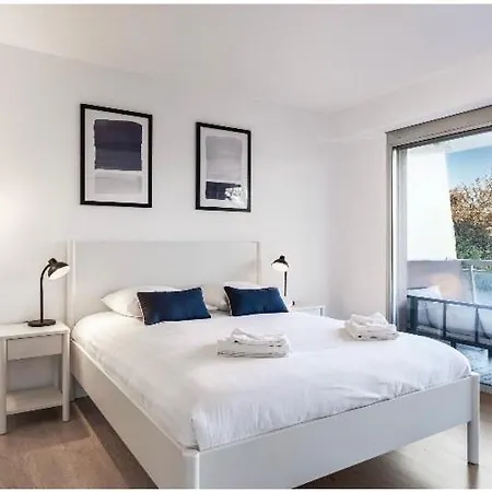 Appartamento Nice Absea piscine , cosy ,vue